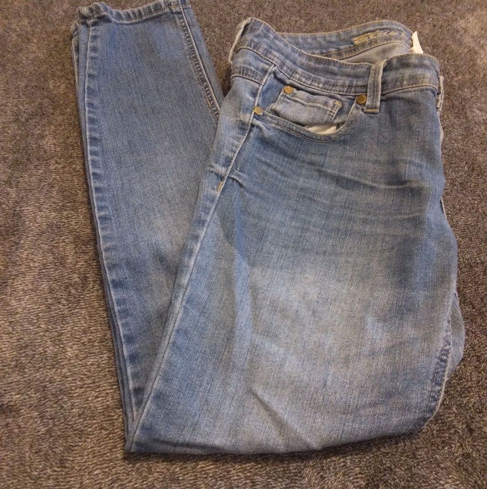 Elite asphalt sz9short jeans
